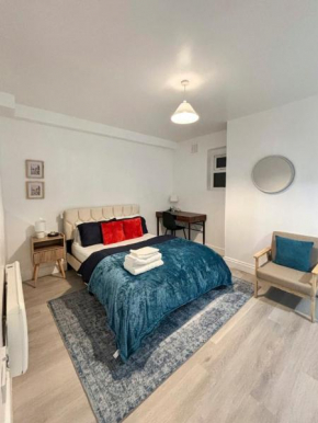 Studio Perfect for City Explorer